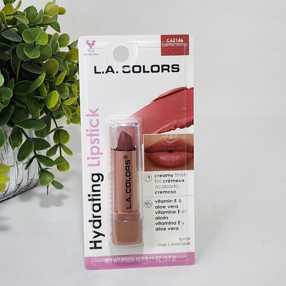 L.A. Colors Hydrating Lipstick Perfectionist Creamy Finish C62146 - New